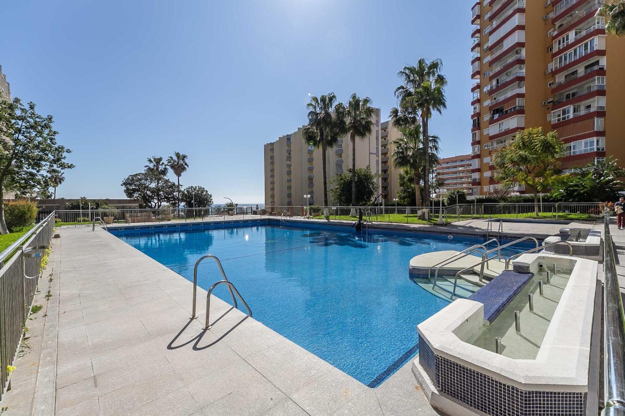 Puerto Marina, Apartamento Frente Al Mar Benalmadena Ngoại thất bức ảnh